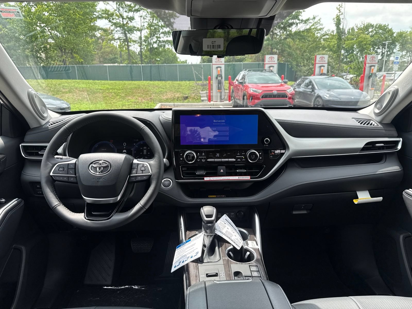 Thumbnail: 2026 Toyota Highlander - 19