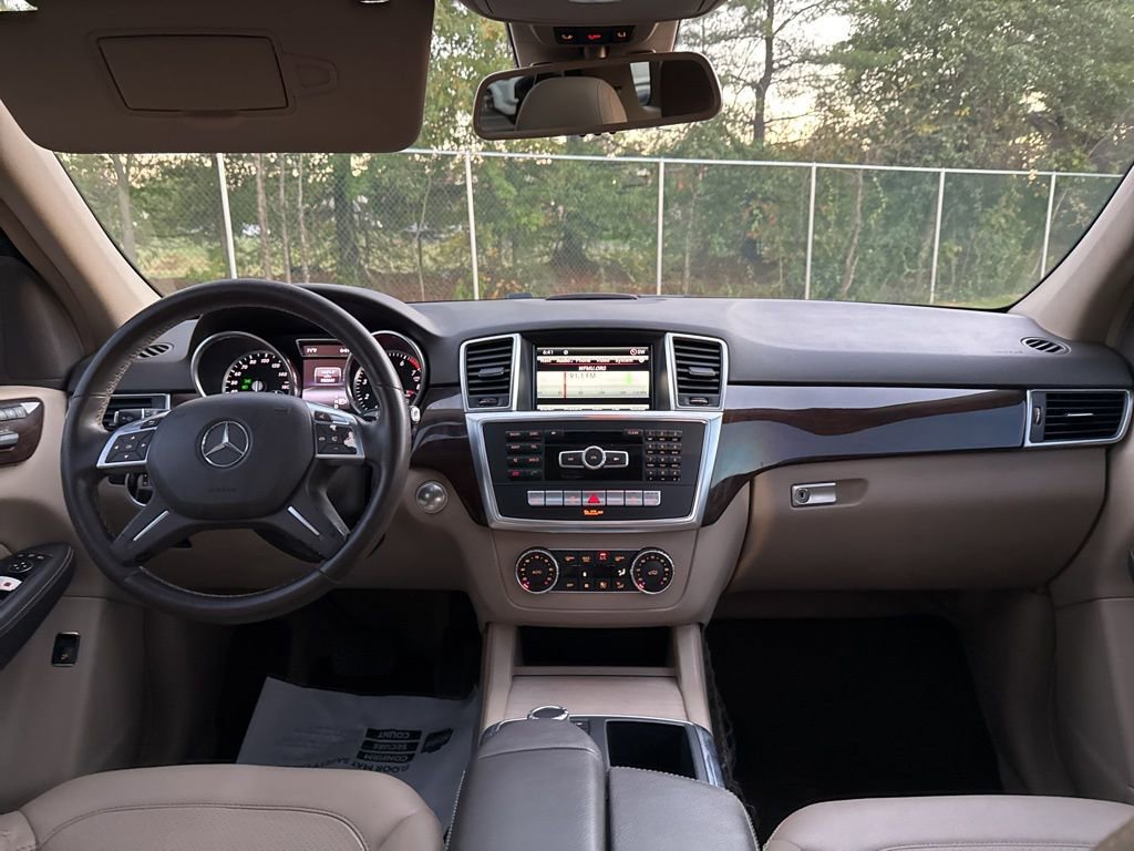 Thumbnail: 2014 Mercedes-Benz M-Class - 24
