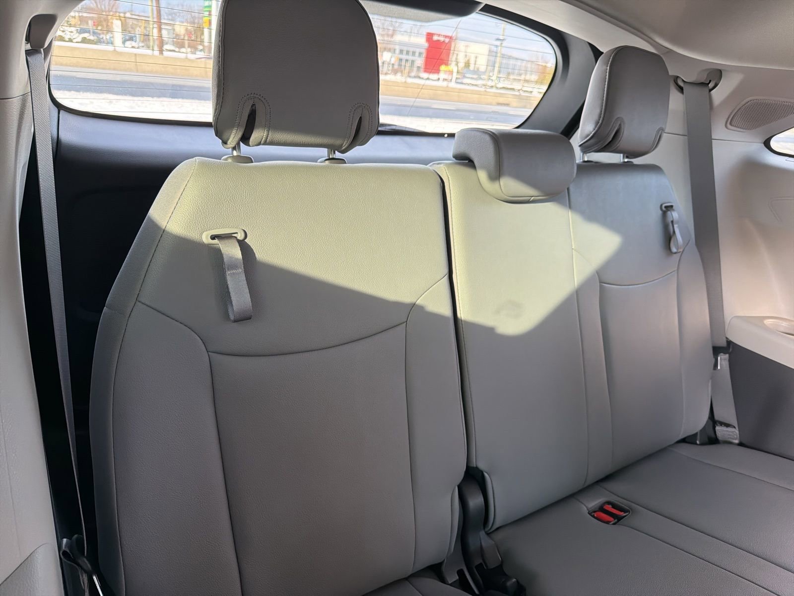 Thumbnail: 2024 Toyota Sienna - 17