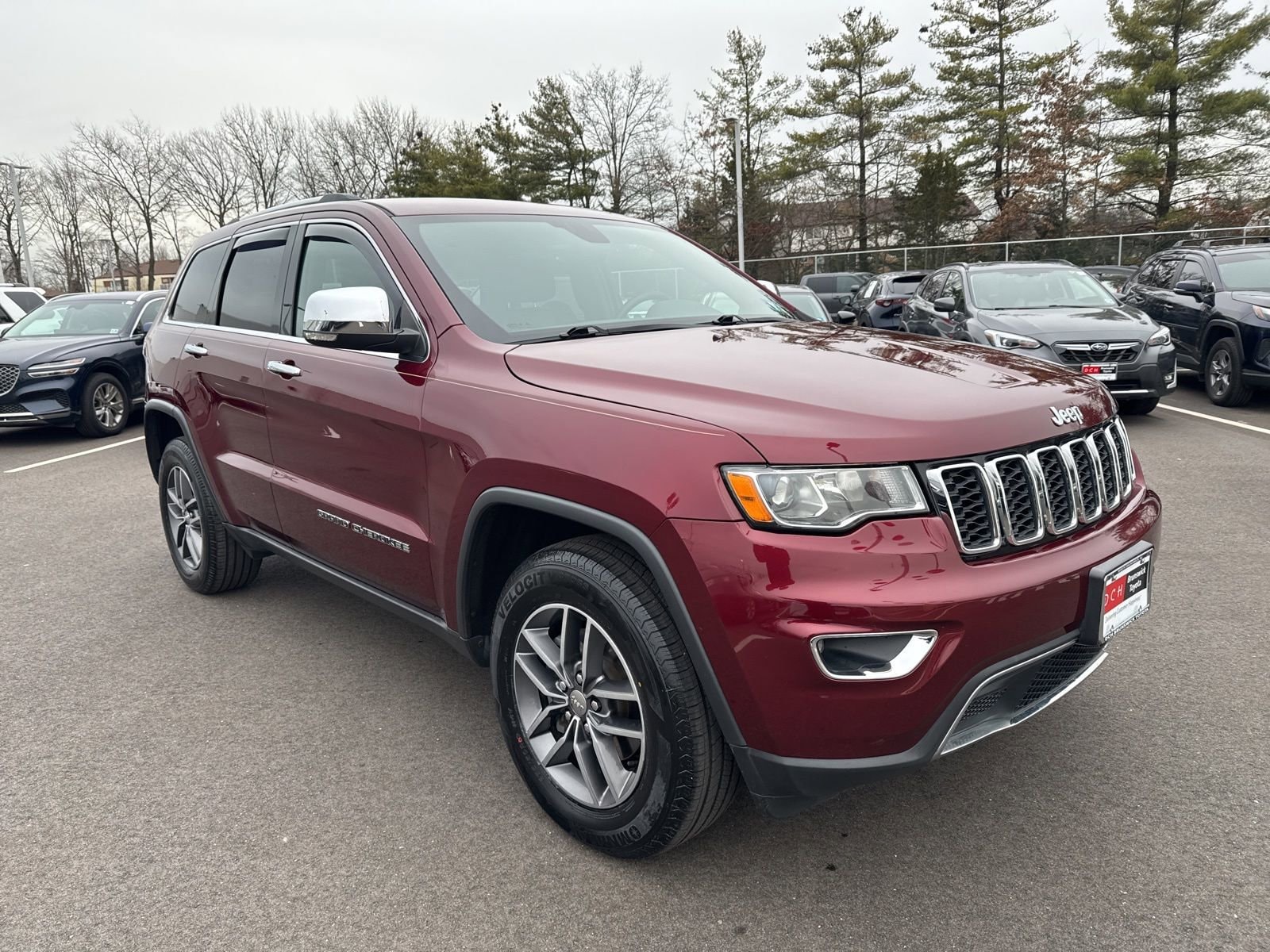 Thumbnail: 2018 Jeep Grand Cherokee - 3