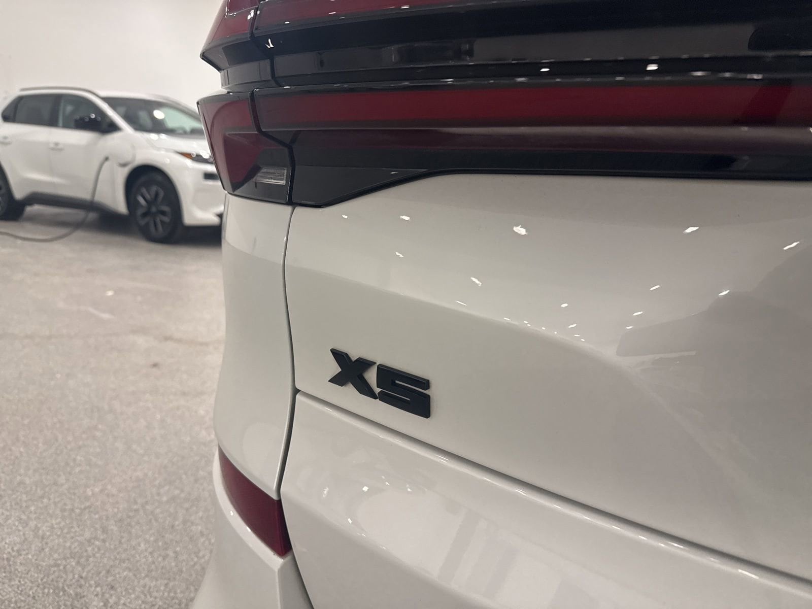 Thumbnail: 2025 BMW X5 - 19