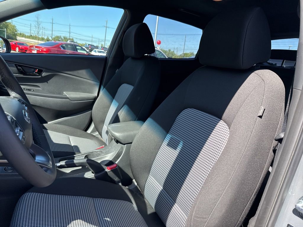 Thumbnail: 2021 Hyundai Kona - 17