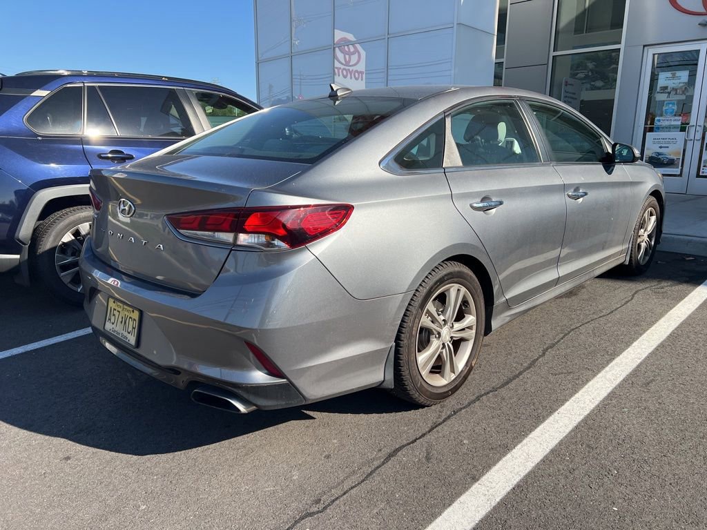 Thumbnail: 2018 Hyundai Sonata - 3