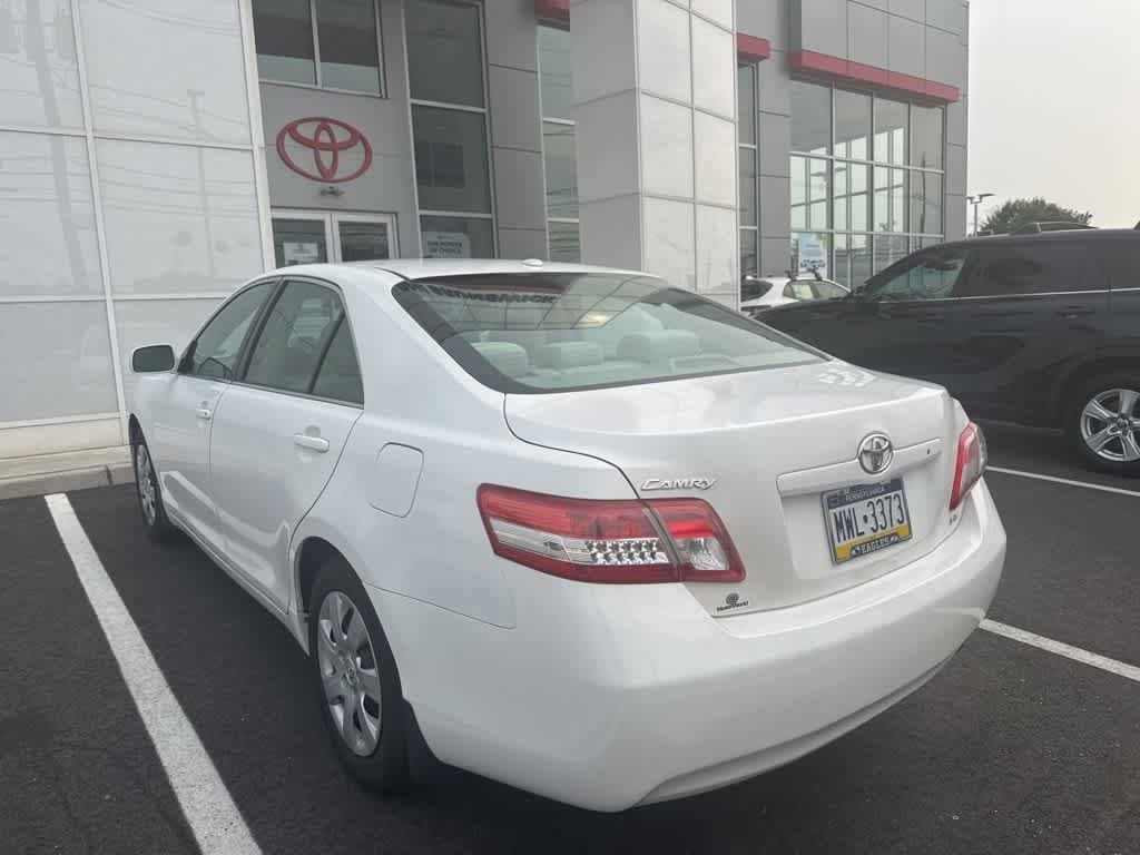 Thumbnail: 2011 Toyota Camry - 4