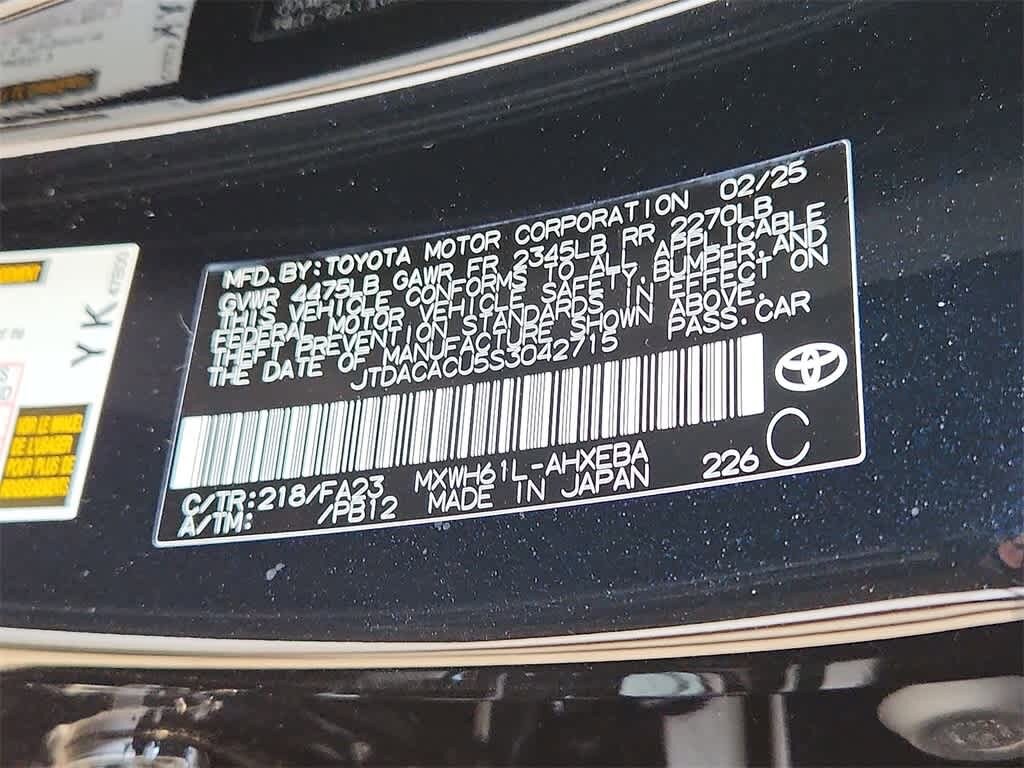 2025 Toyota Prius Plug-in 15