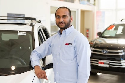 Staff member Mohamed Rizvi from ID_88da52