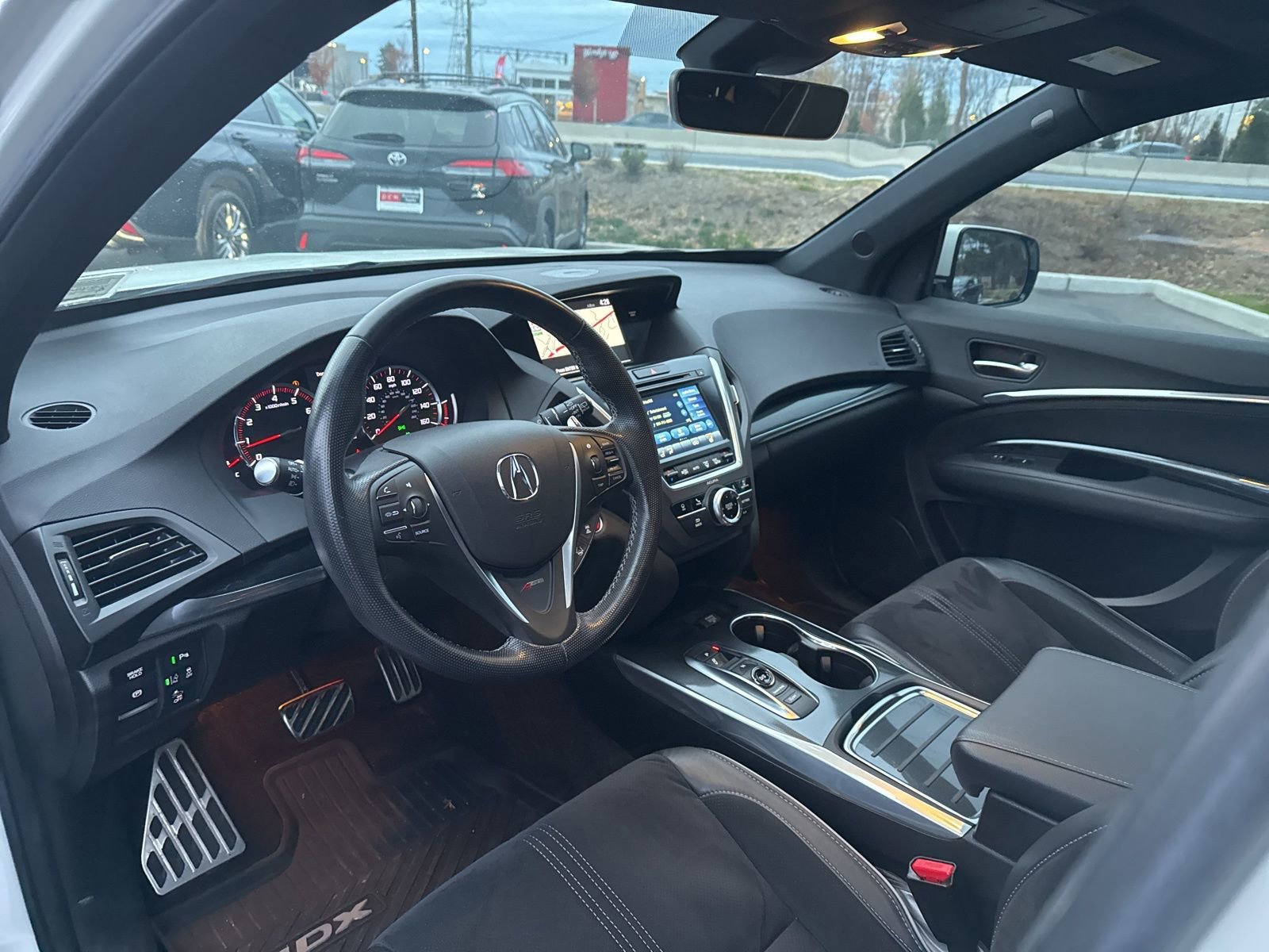 Thumbnail: 2019 Acura MDX - 15