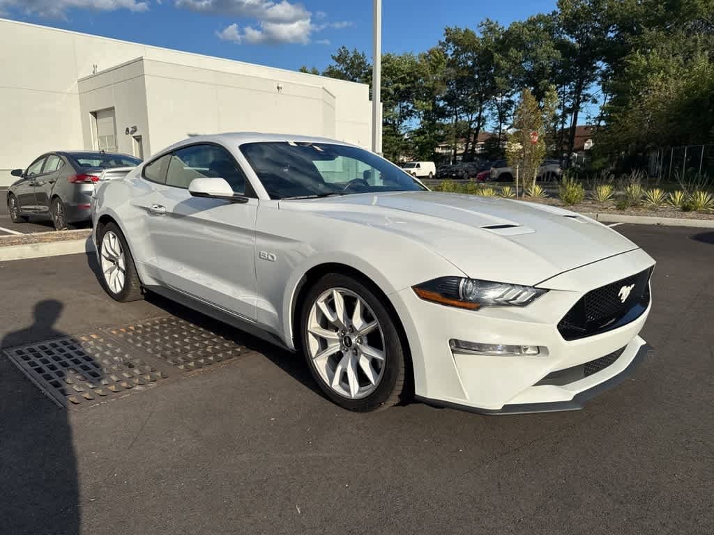 Thumbnail: 2022 Ford Mustang - 2