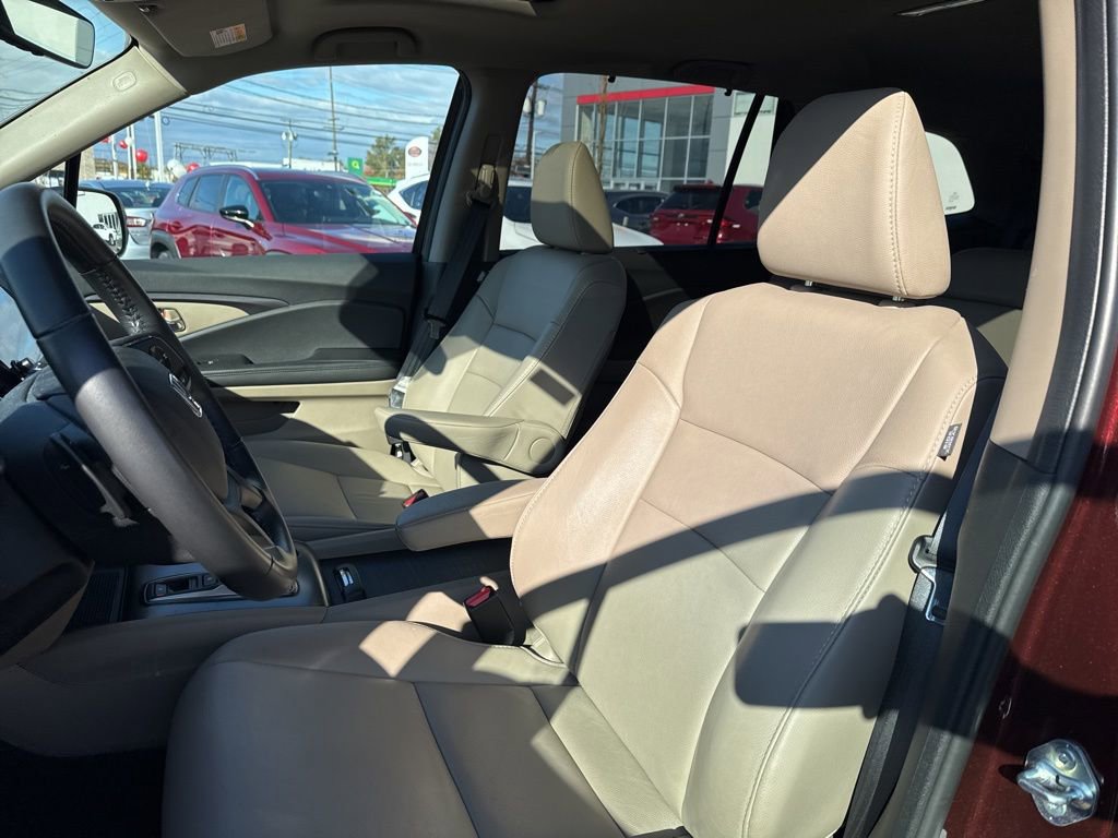 Thumbnail: 2022 Honda Pilot - 18