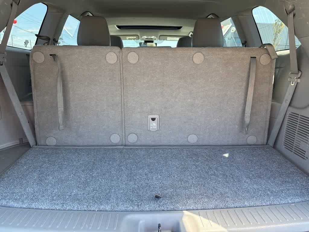 Thumbnail: 2019 Toyota Highlander - 13