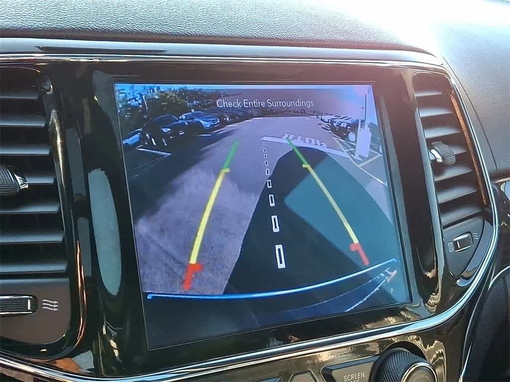 Thumbnail: 2019 Jeep Grand Cherokee - 29