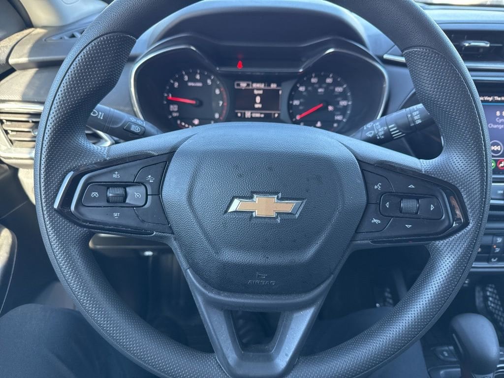 Thumbnail: 2023 Chevrolet TrailBlazer - 23