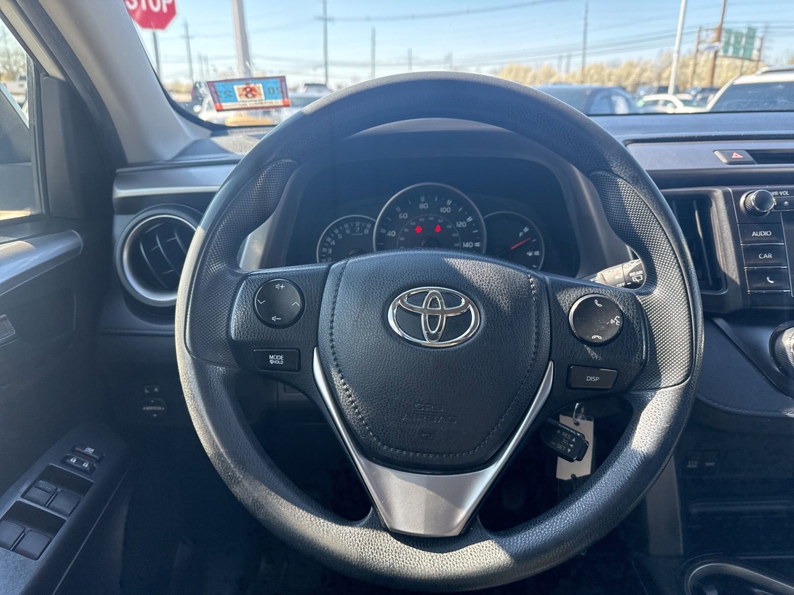 Thumbnail: 2016 Toyota RAV4 - 23