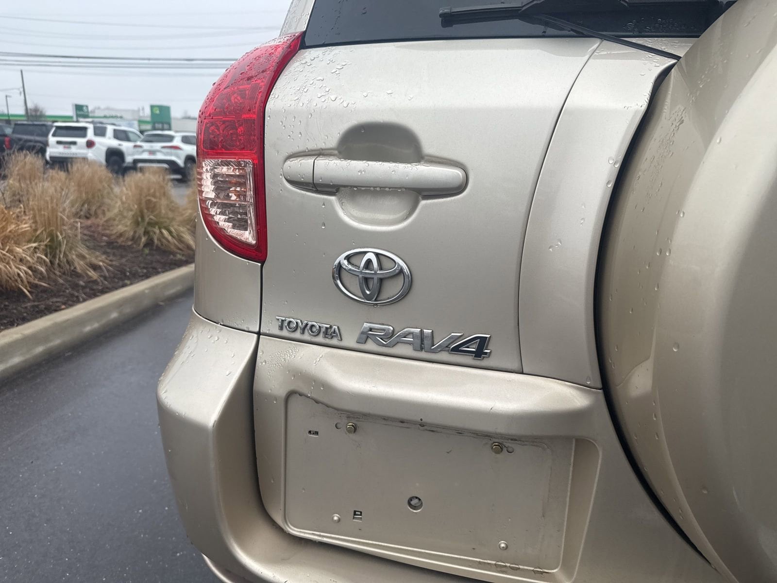 Thumbnail: 2008 Toyota RAV4 - 18