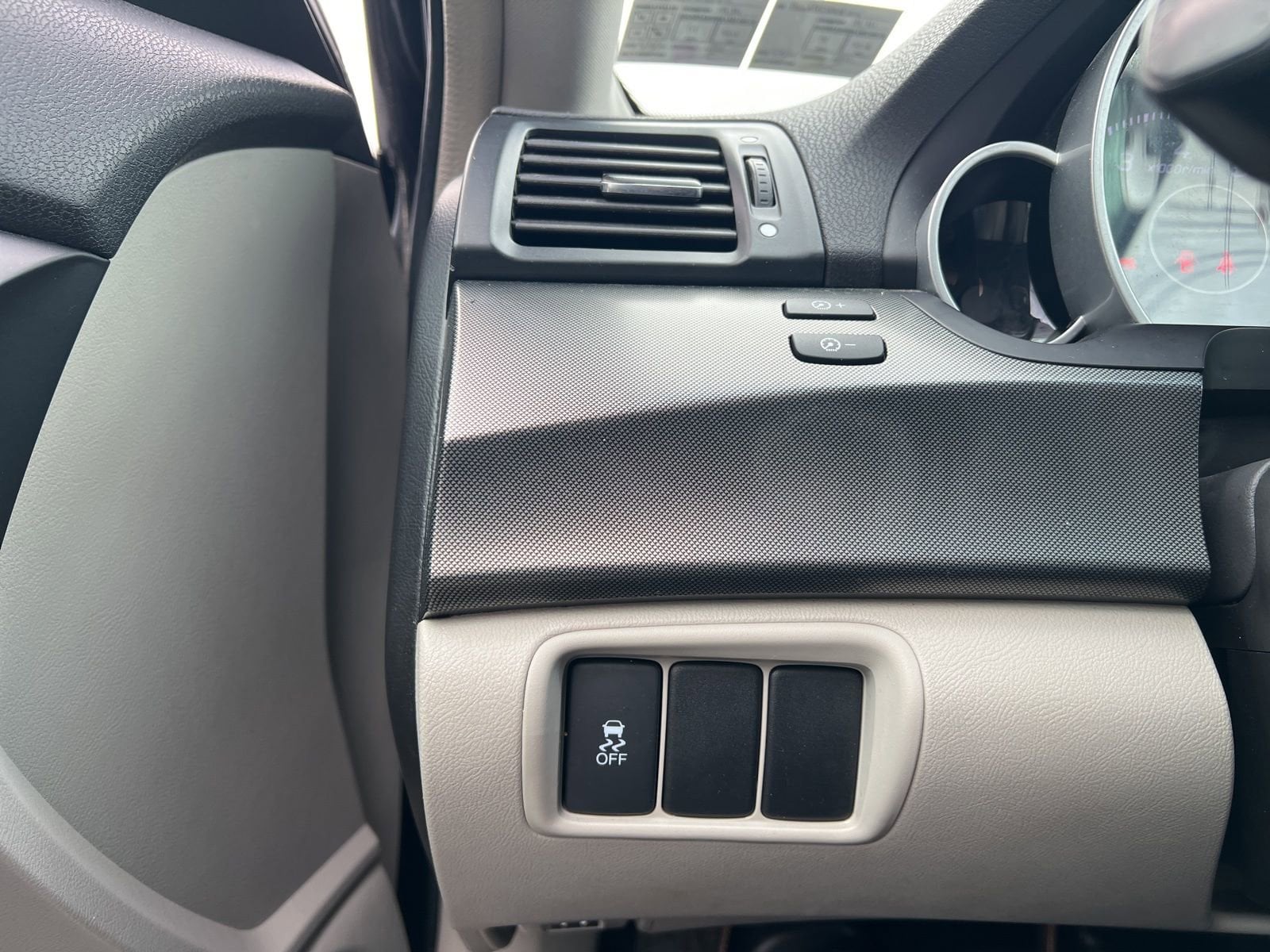 Thumbnail: 2014 Acura TL - 24