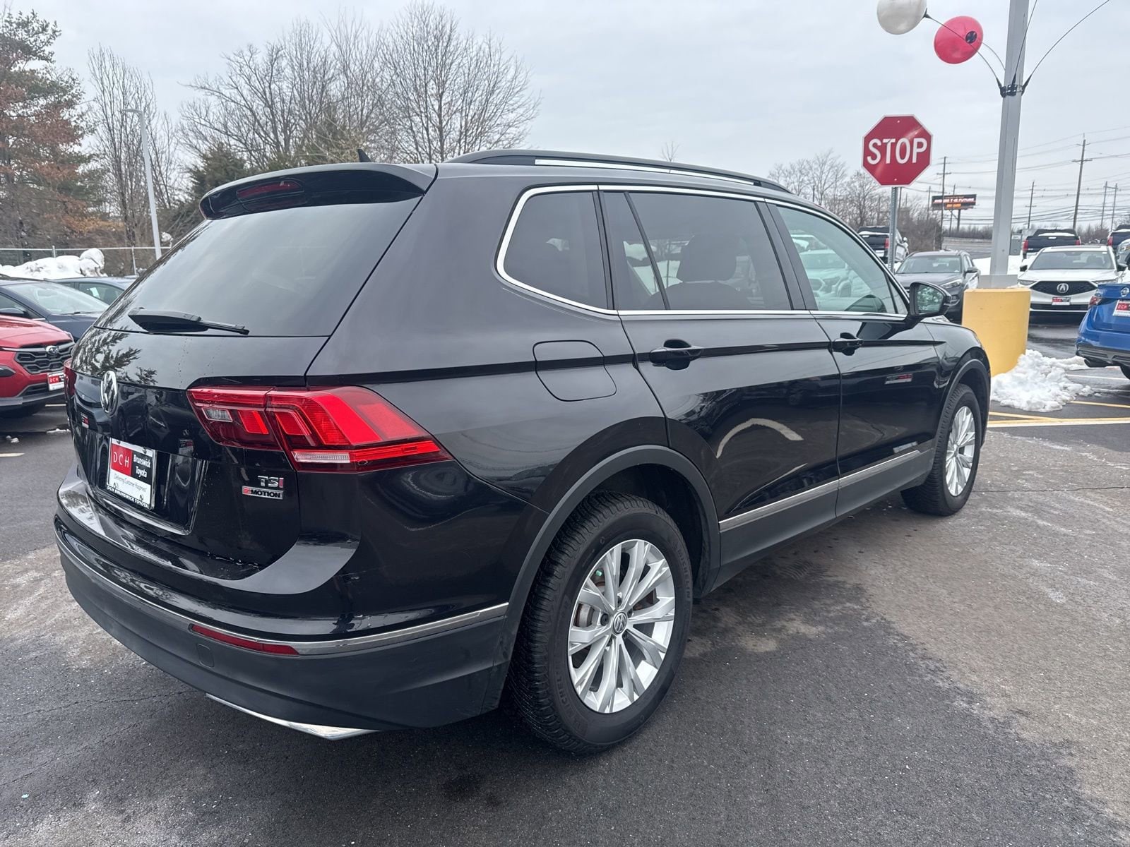 Thumbnail: 2018 Volkswagen Tiguan - 5