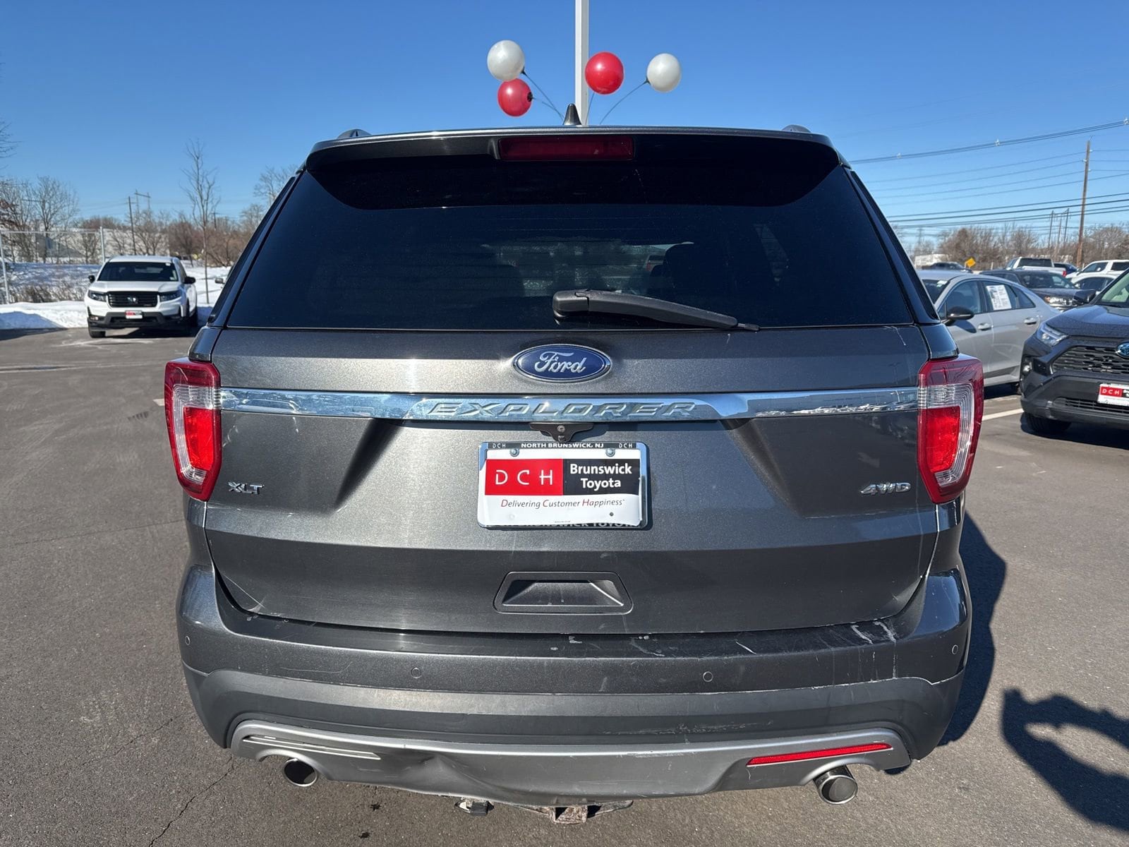 Thumbnail: 2017 Ford Explorer - 6