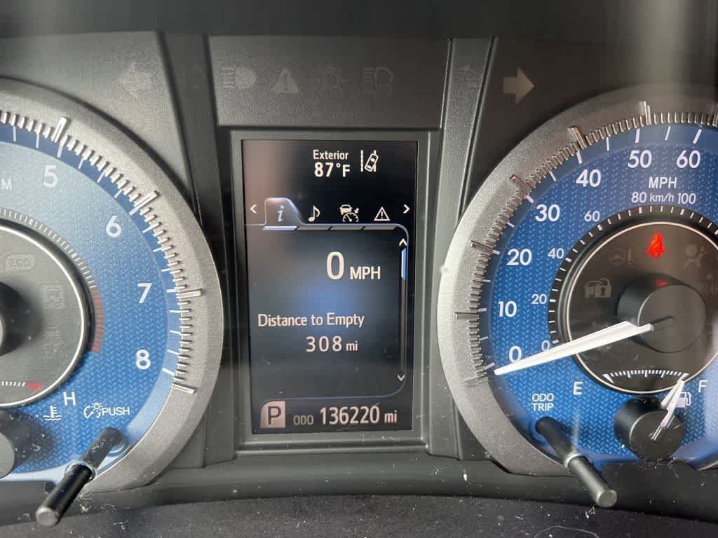 Thumbnail: 2018 Toyota Sienna - 22