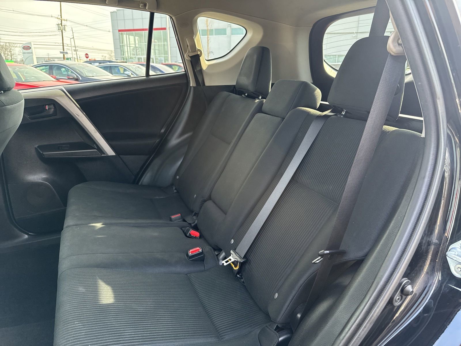 Thumbnail: 2017 Toyota RAV4 - 19