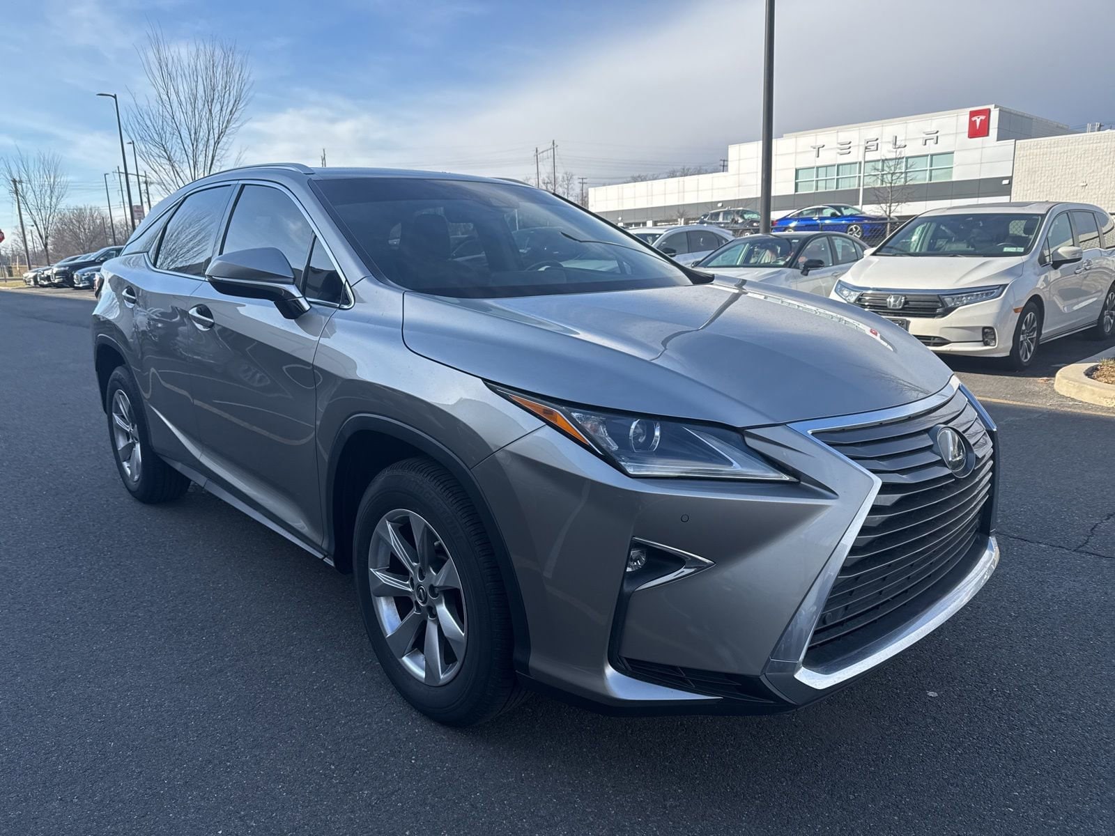 Thumbnail: 2018 Lexus RX - 3