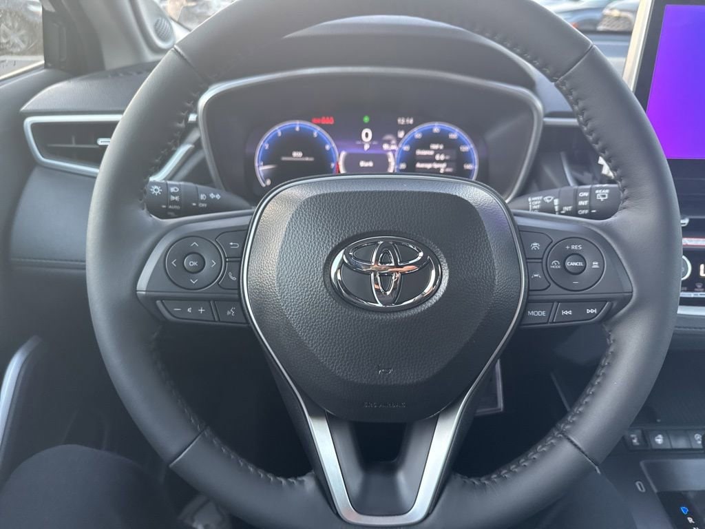 Thumbnail: 2026 Toyota Corolla Cross - 16