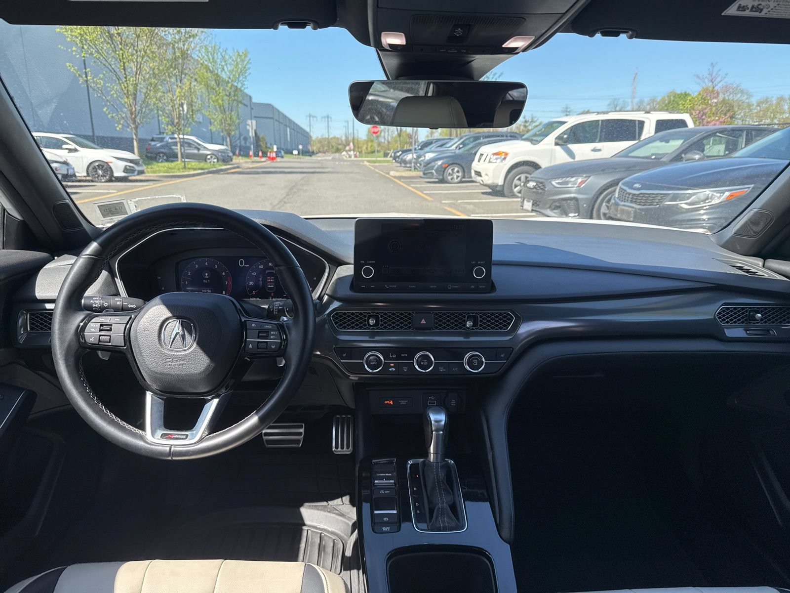 Thumbnail: 2023 Acura Integra - 26