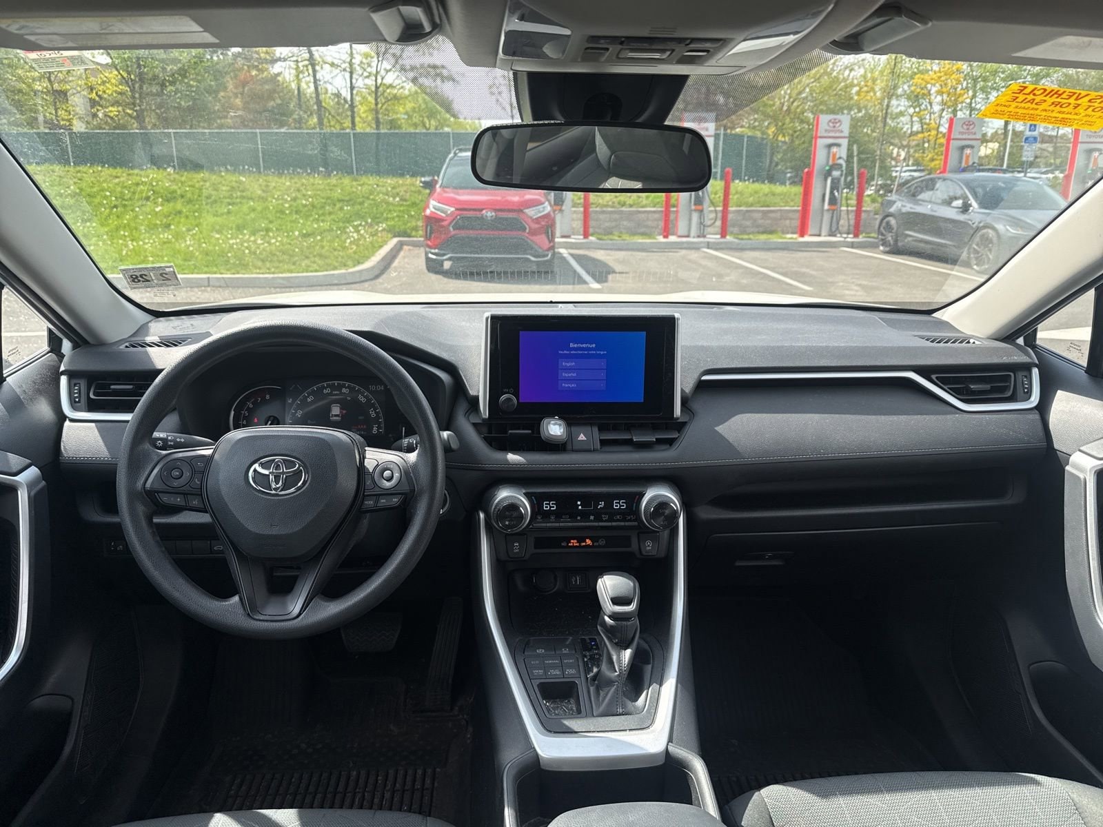 Thumbnail: 2023 Toyota RAV4 - 24