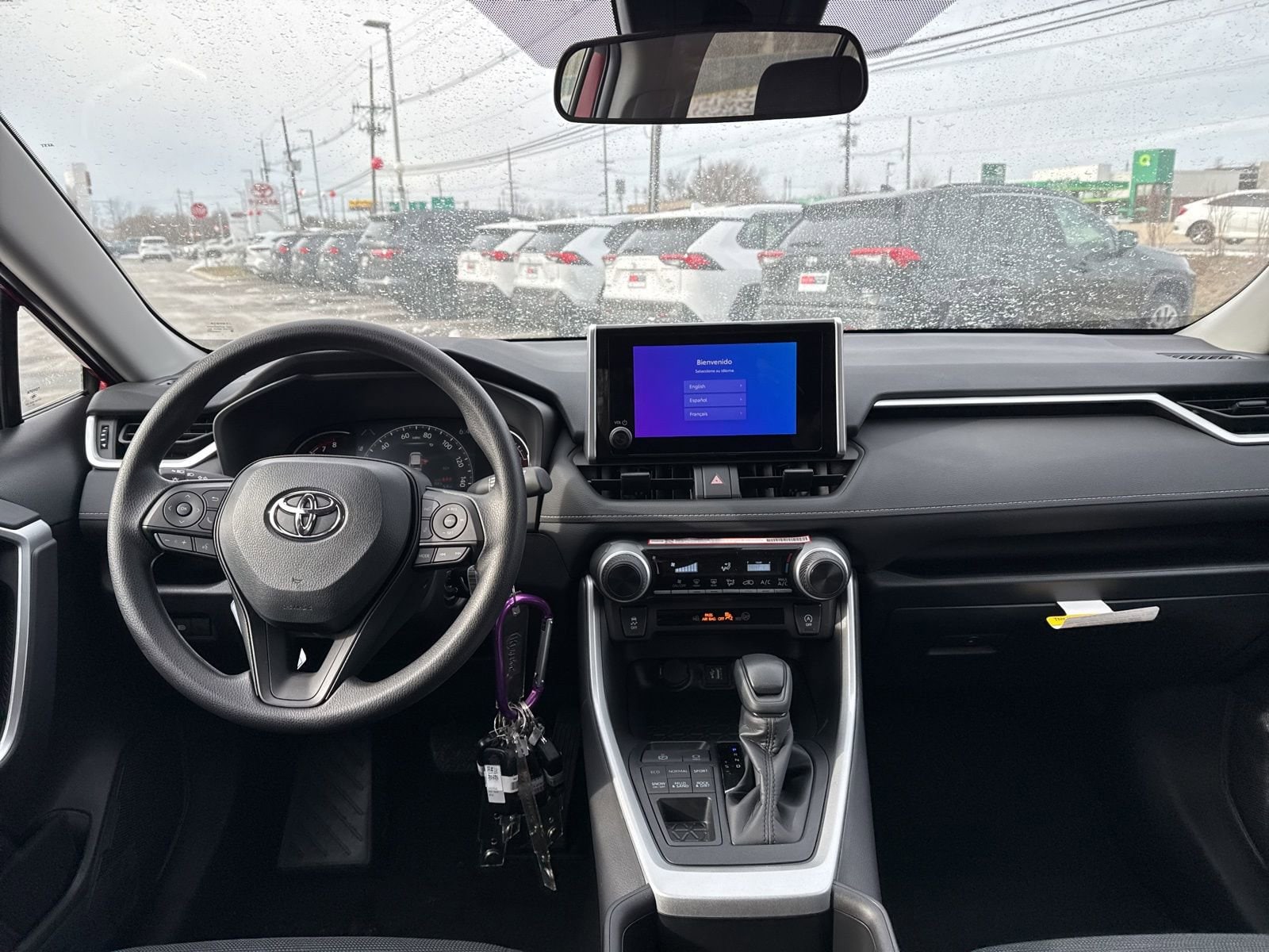 Thumbnail: 2025 Toyota RAV4 - 17