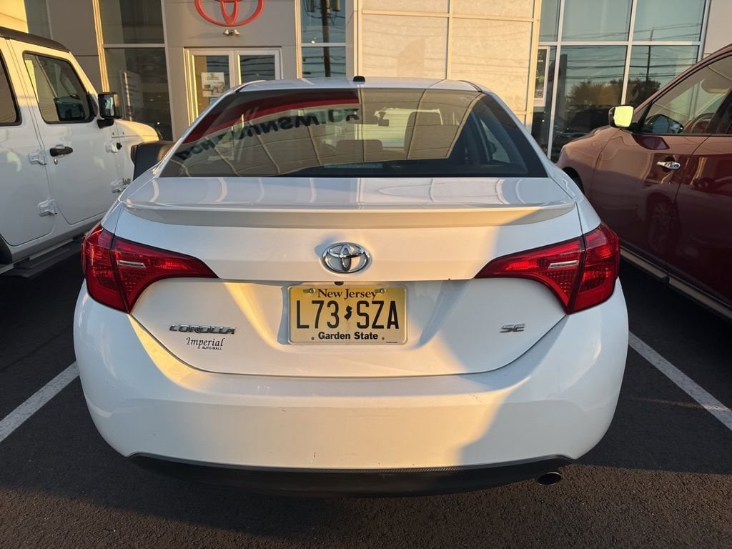 Thumbnail: 2018 Toyota Corolla - 13