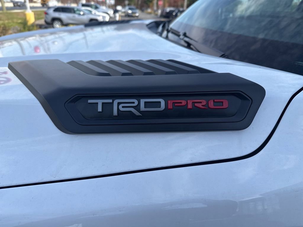 Thumbnail: 2025 Toyota Tundra - 9