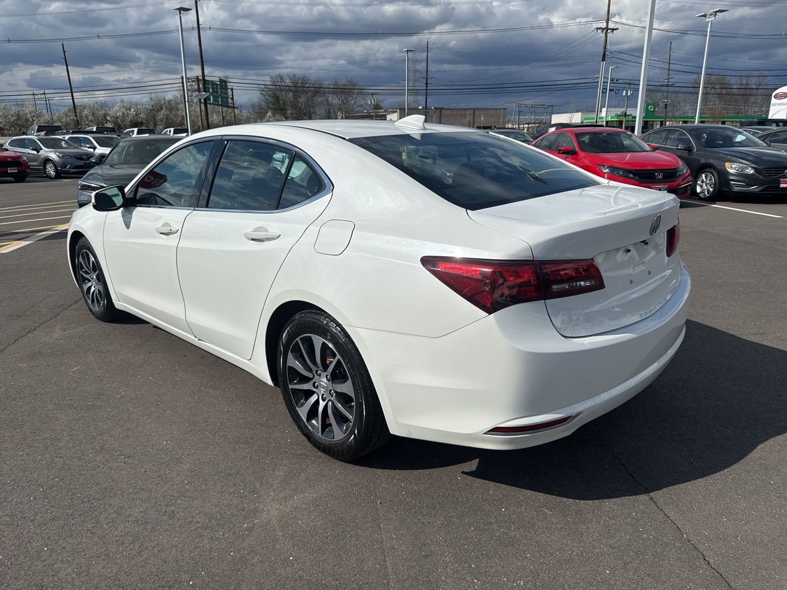 Thumbnail: 2017 Acura TLX - 13