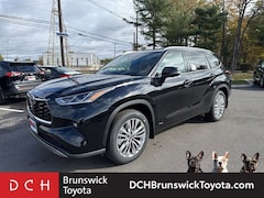 2025 Toyota Highlander Hybrid Platinum