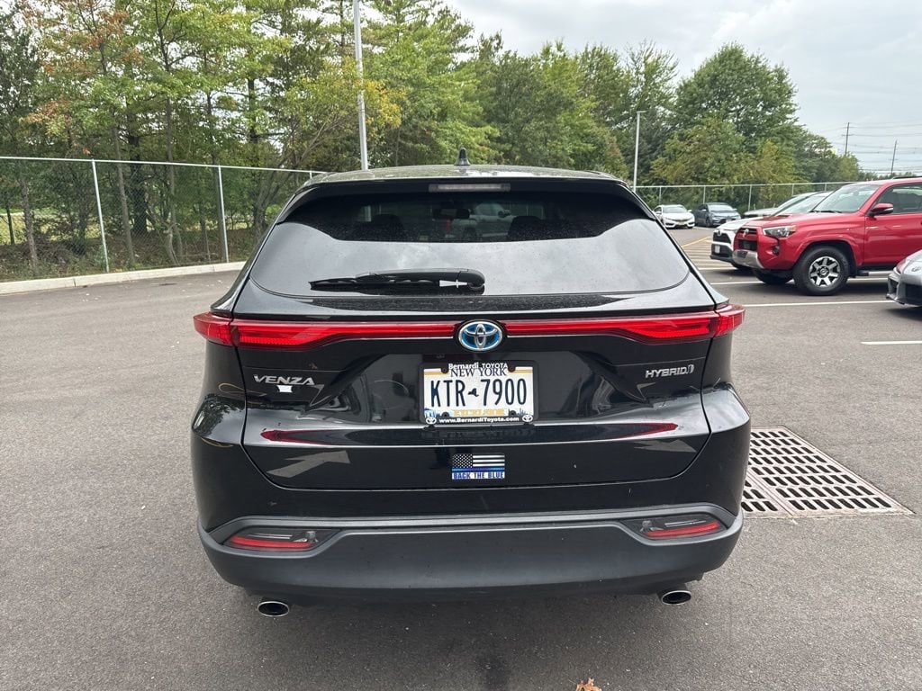 Thumbnail: 2021 Toyota Venza - 13