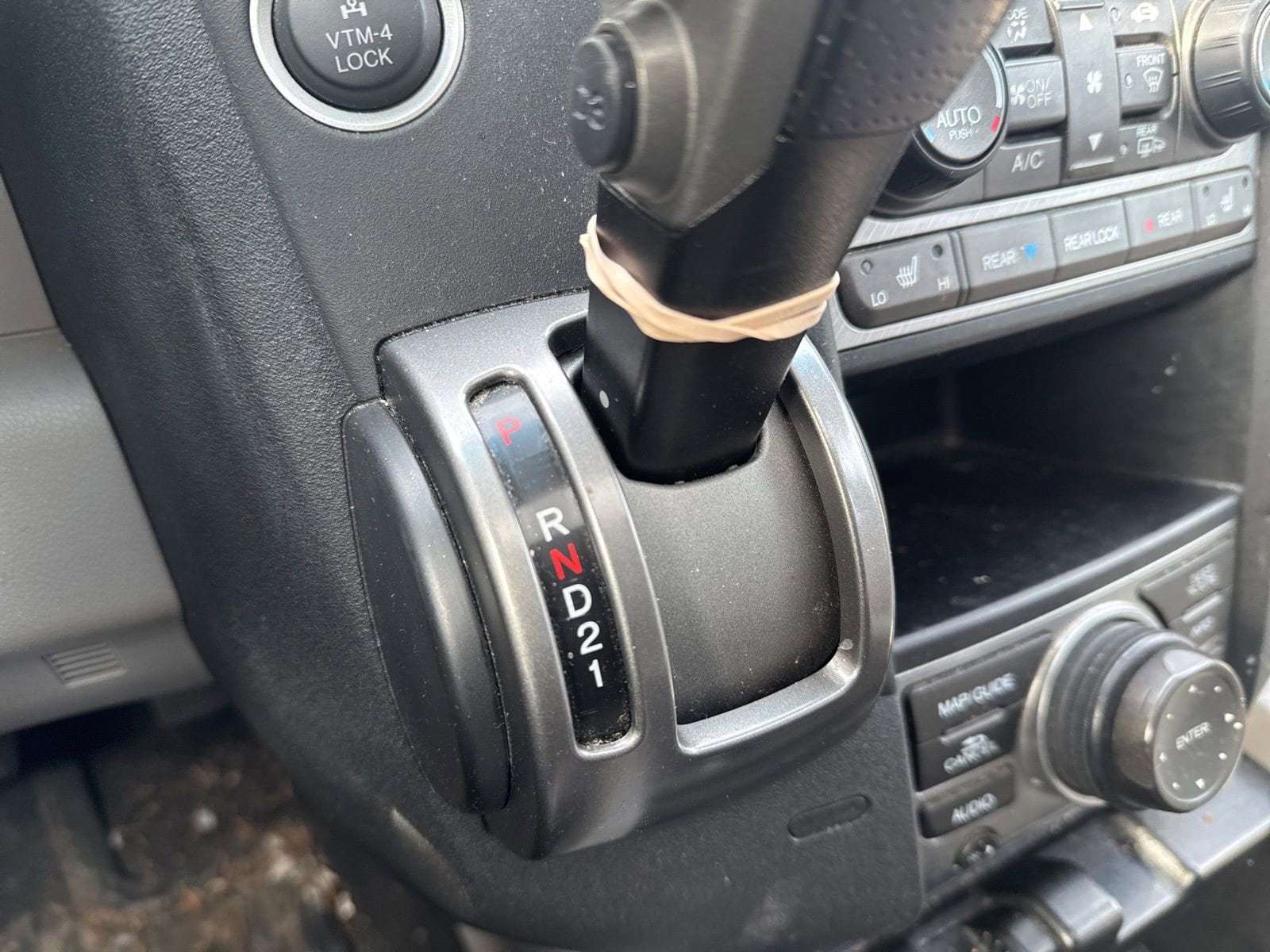 Thumbnail: 2012 Honda Pilot - 32