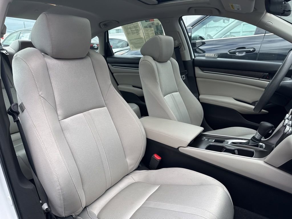 Thumbnail: 2020 Honda Accord - 20