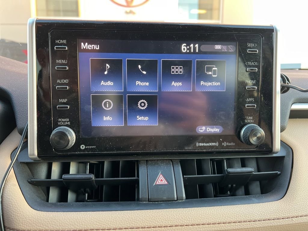 Thumbnail: 2019 Toyota RAV4 - 13