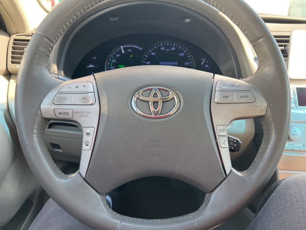 Thumbnail: 2011 Toyota Camry - 17