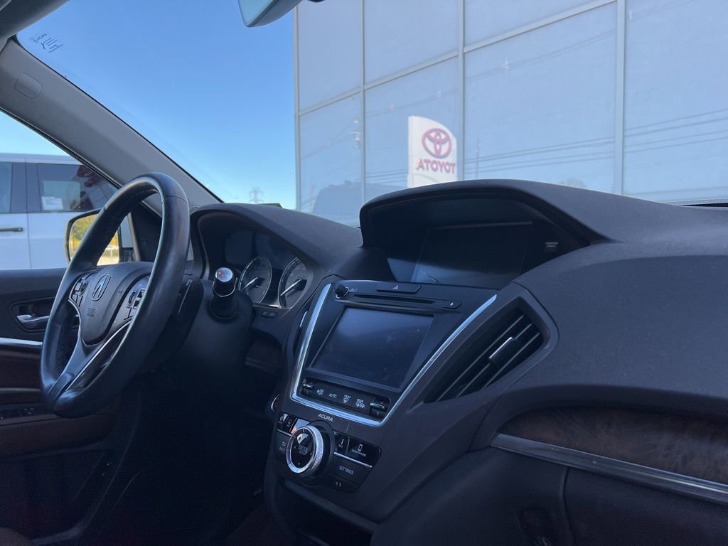 Thumbnail: 2019 Acura MDX - 18