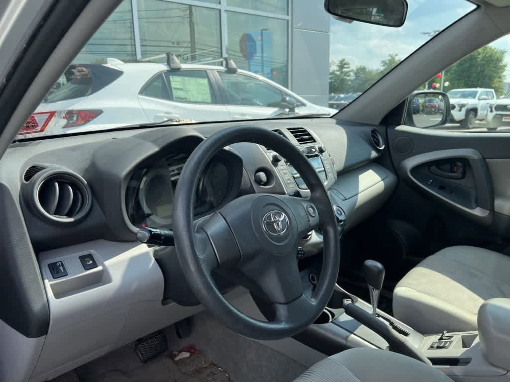 Thumbnail: 2010 Toyota RAV4 - 5