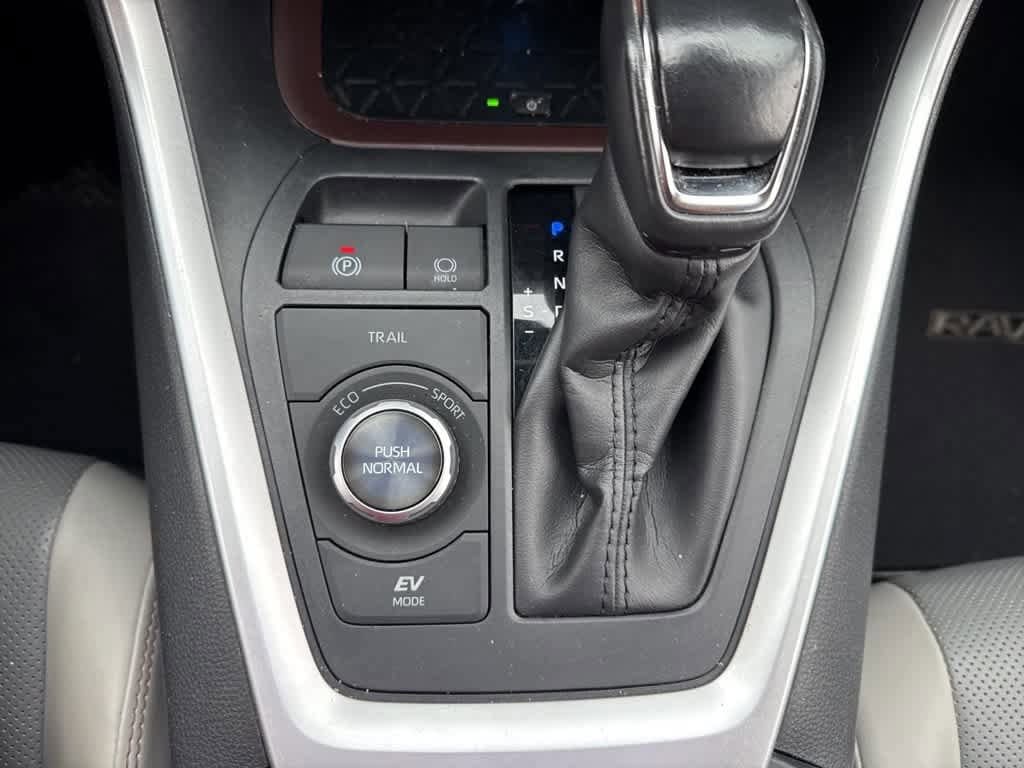 Thumbnail: 2019 Toyota RAV4 - 27