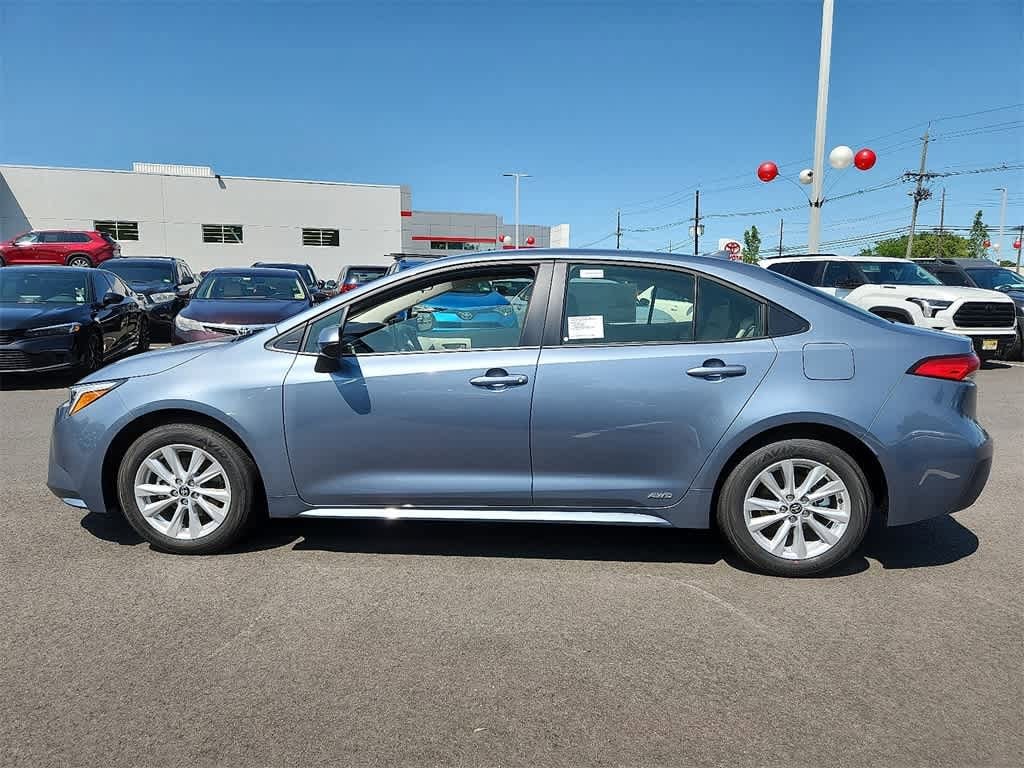 2025 Toyota Corolla LE 7