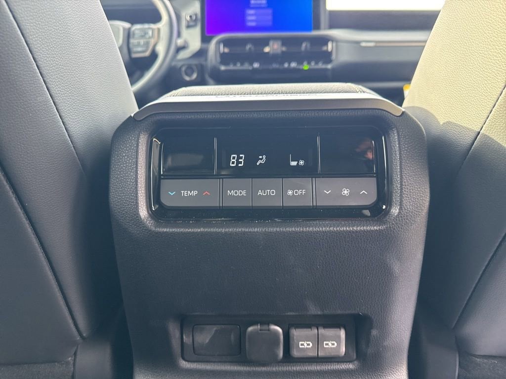 Thumbnail: 2025 Toyota Land Cruiser - 27