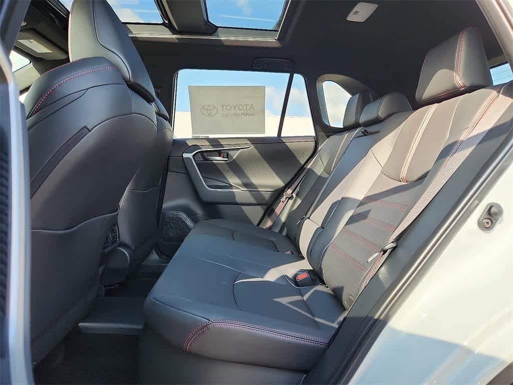 Thumbnail: 2025 Toyota RAV4 - 6