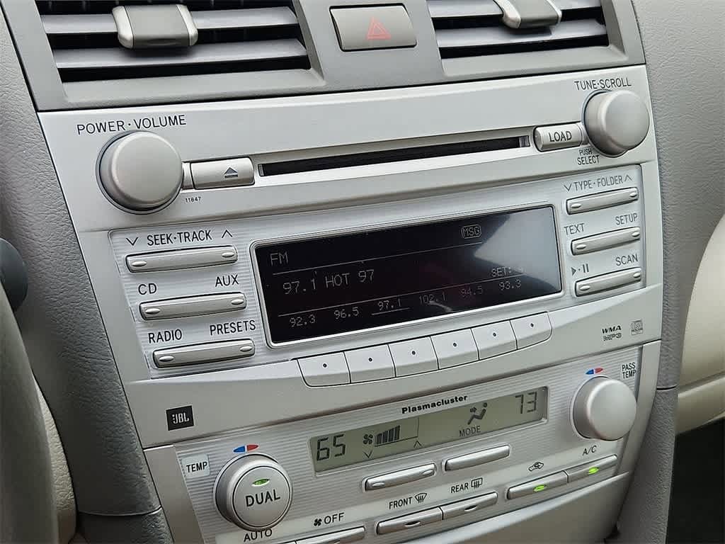 Thumbnail: 2011 Toyota Camry - 22