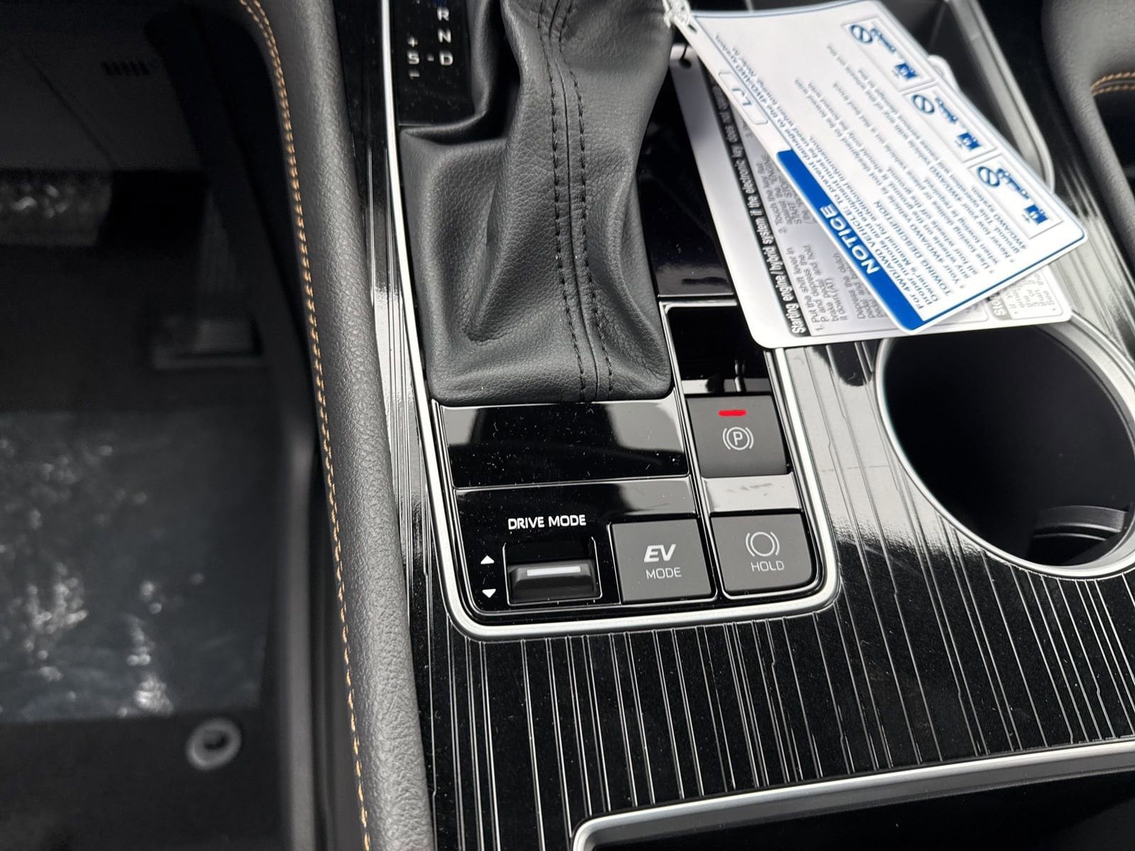 Thumbnail: 2026 Toyota Sienna - 24