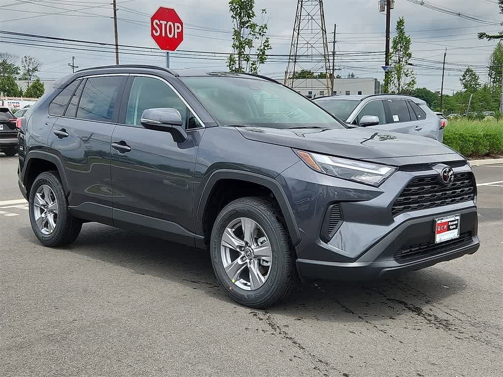Thumbnail: 2025 Toyota RAV4 - 2