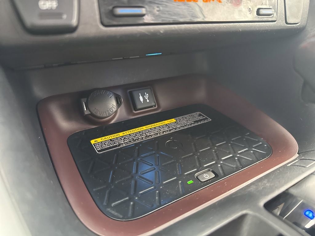 Thumbnail: 2019 Toyota RAV4 - 30