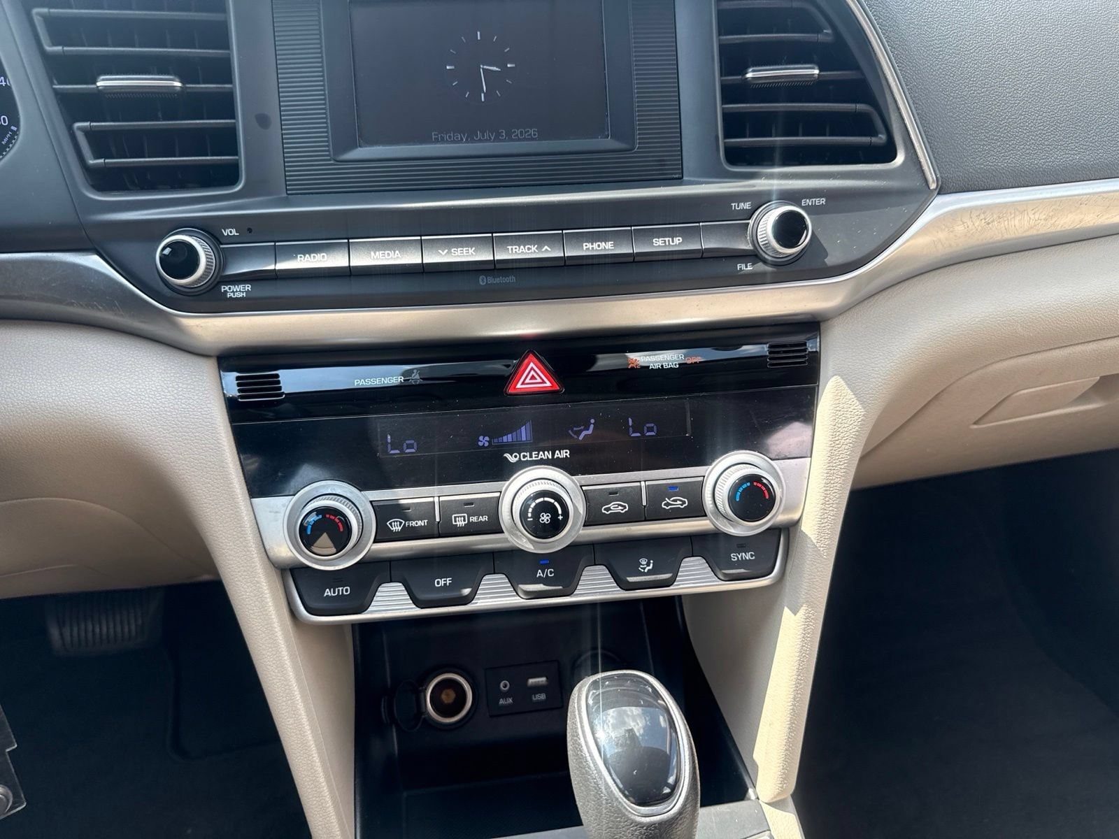Thumbnail: 2020 Hyundai Elantra - 26