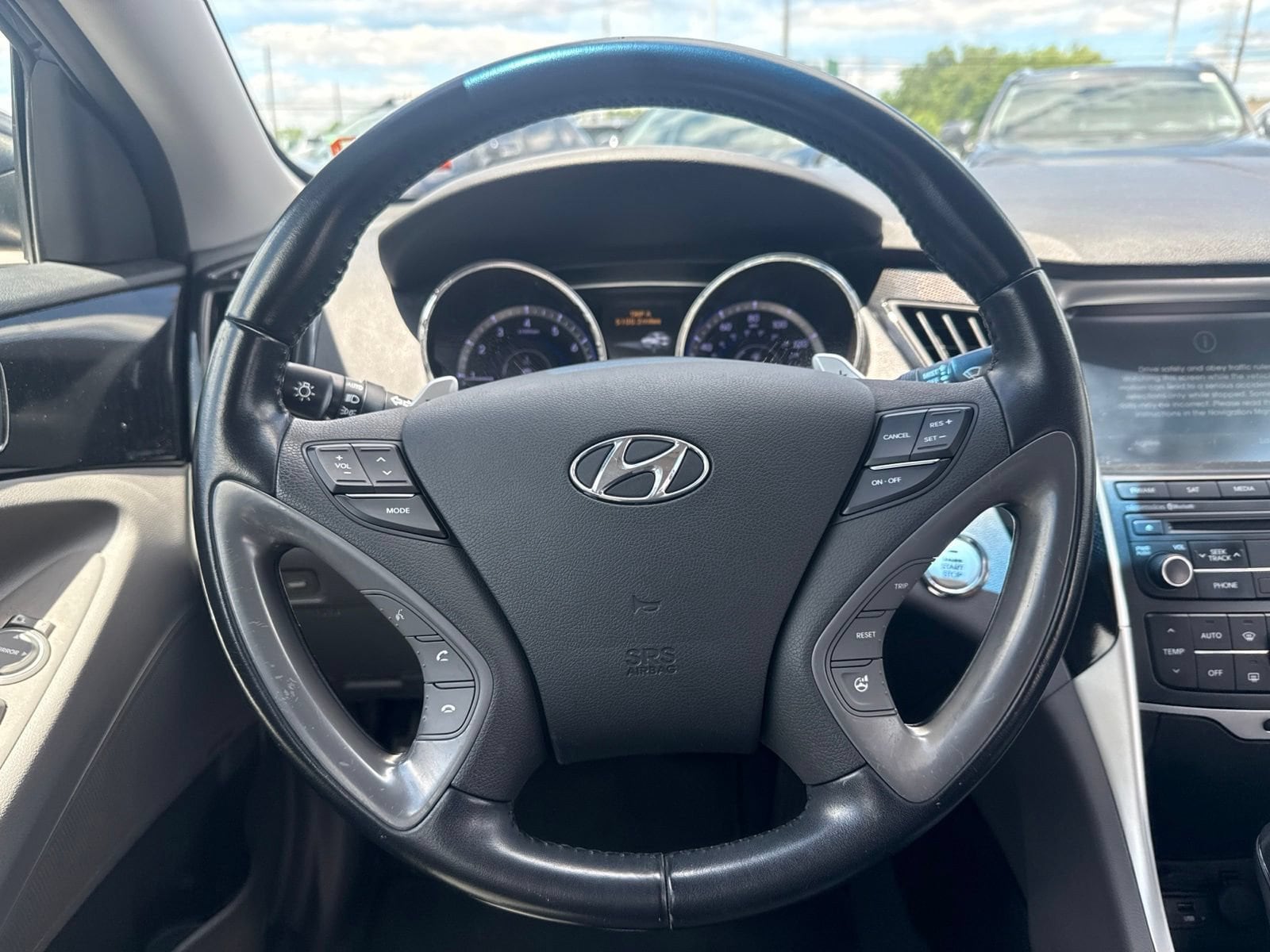 Thumbnail: 2014 Hyundai Sonata - 23