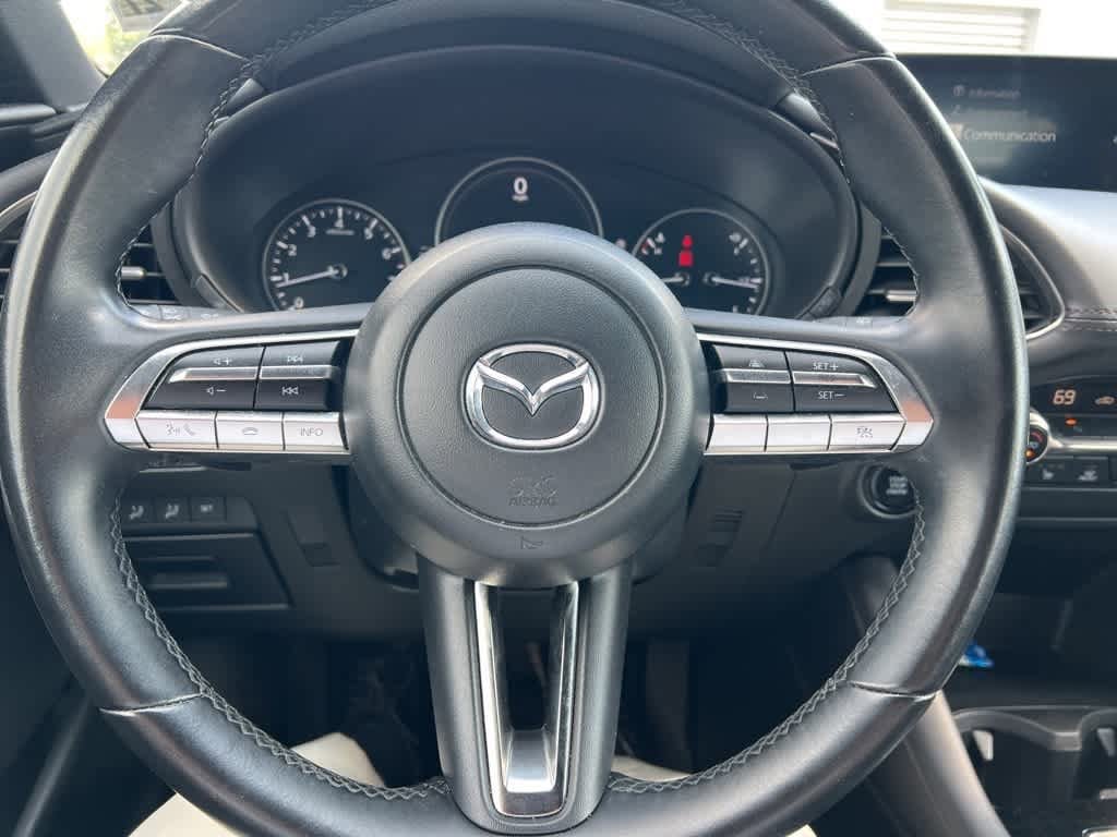 Thumbnail: 2022 Mazda Mazda3 - 17